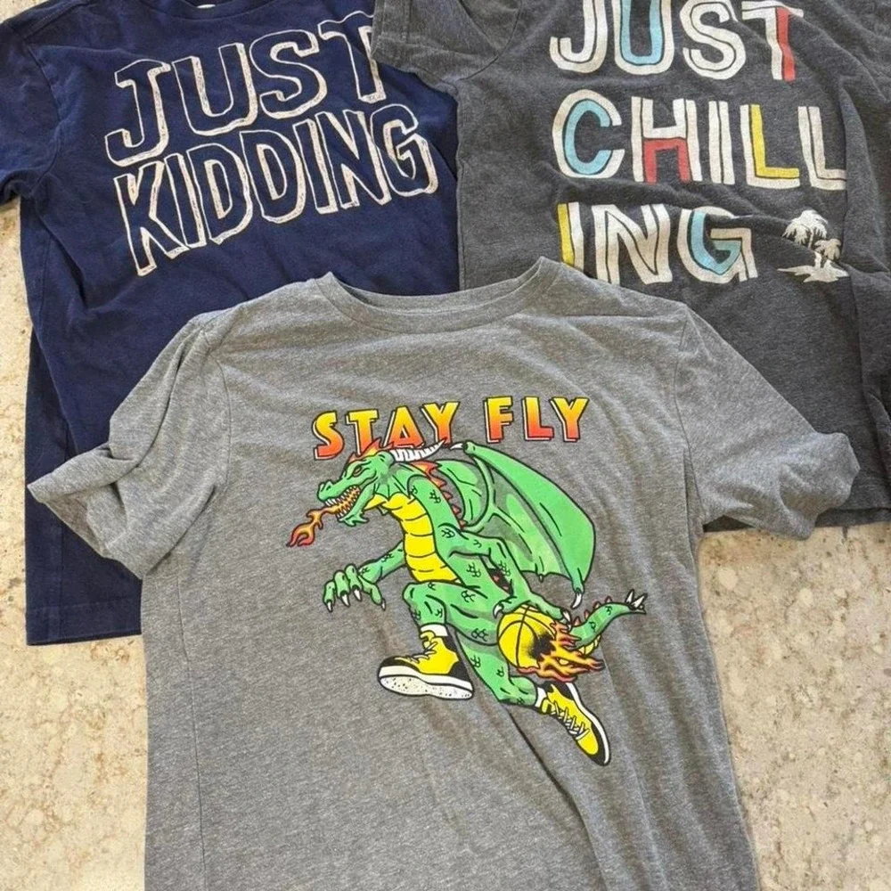 Old Navy multicoloured kids tee bundle Size L #kidsfashion #tee‎